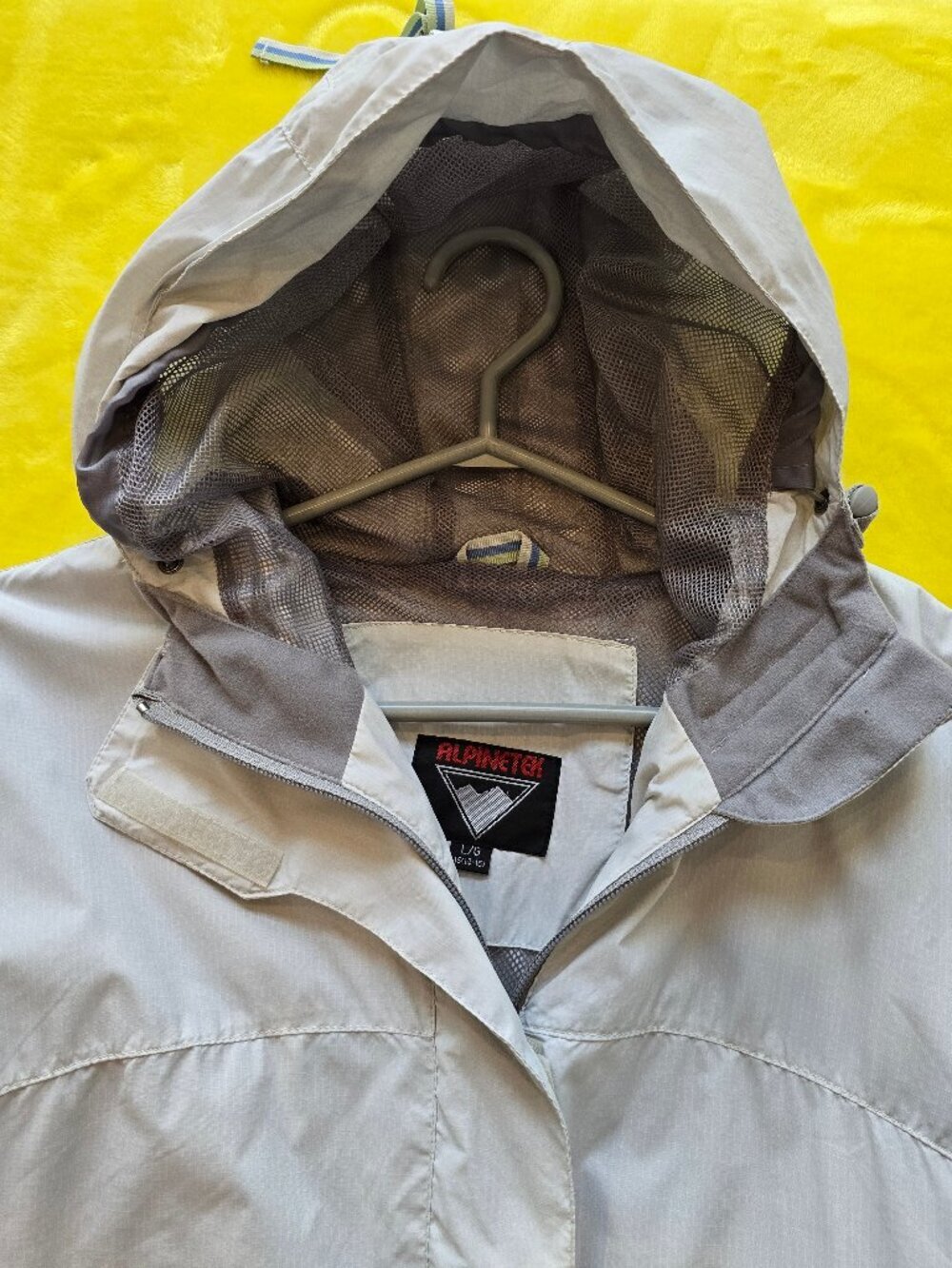 ALPINTEK Light rain jacket womans large - Picture 5 of 8